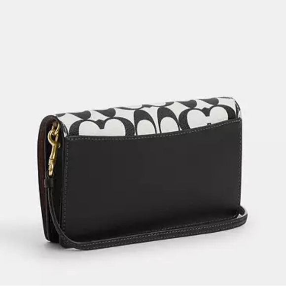 *Price Firm* Clutch Crossbody in Signature Canvas - Picture 2 of 8